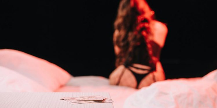 Gov’t must step in to support sex workers, parties urge