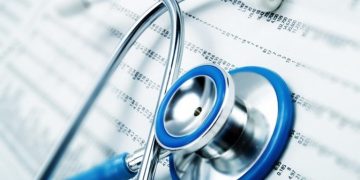 Coronavirus: WHO advisers to assess face mask use by public