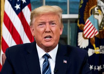 Trump freezes funding for WHO