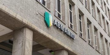 ABN Amro records €395 million loss in first quarter