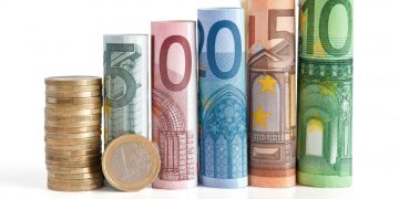 Banks give €11 billion in coronavirus support to 171,000 customers