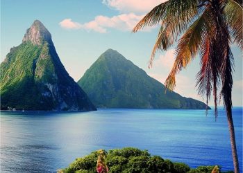 Borders open June 4; visitors must present negative test, undergo quarantine