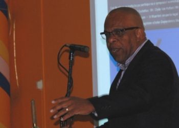 PLP leader  says statement of Knops is reckless and insulting