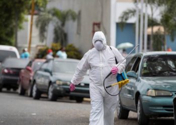 Dominican Ministry of Health performs an operation for COVID-19 in Santiago