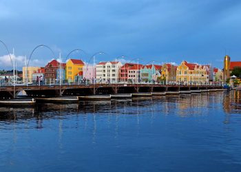 Some 2,000 Dutch tourists on Curacao since borders reopened
