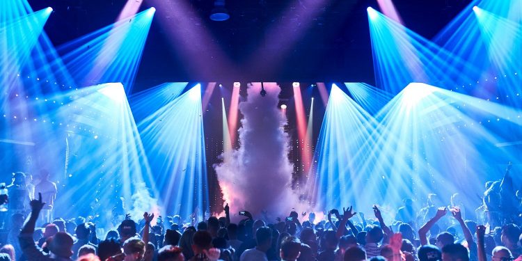 Cuba loosens straitjacket on private sector to stimulate economy