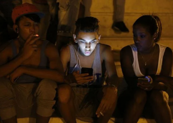 59.1% of DR households lose income due to coronavirus