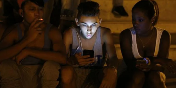 59.1% of DR households lose income due to coronavirus