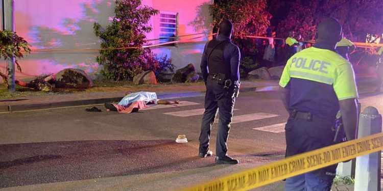 Teen fatally shot in Belvedere suspect still at large