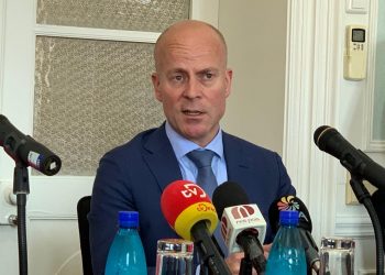 Dutch to transfer NAf. 19.3M for St. Maarten payroll support