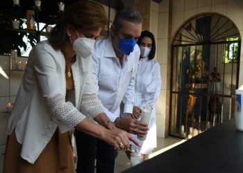 From Santo Cerro, President Abinader wishes health and peace on Día de las Mercedes