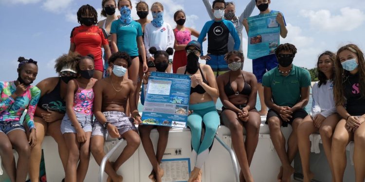 The Nature Foundation St. Maarten Organized first Coral Education Snorkel and Launches the Save St. Maarten’s Coral Reefs Competition for Local Students.