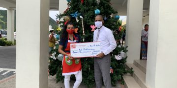 CIBC FIRSTCARIBBEAN STAFF FORGOES CHRISTMAS PARTY GIVES TO K1 BRITANNIA AND ST. MAARTEN TZU CHI INSTEAD.