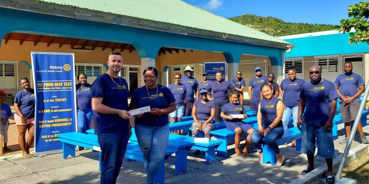 Rotary Sunset Donates School Benches To MGDW