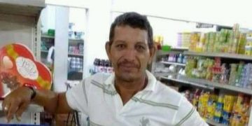 Man dies in freak accident when his motorcycle hits a horse in La Vega