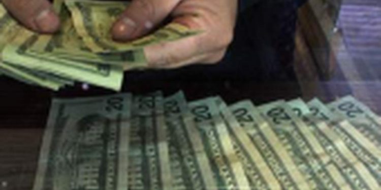 2020 closed with the highest depreciation of the peso in 15 years