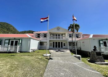 Business sector, government again seek attention for poor banking services