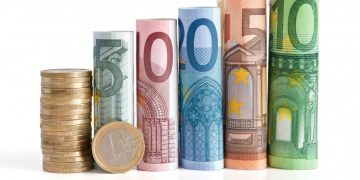 Dutch economic growth lowest in eurozone this year