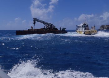 Tugboat sank near Point Blanche