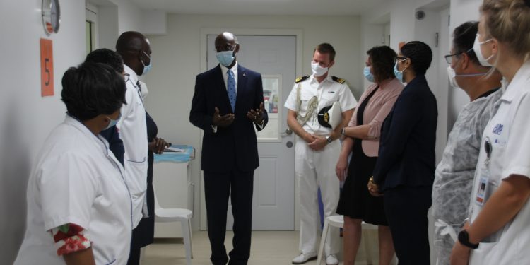 Governor Holiday pays working visit to the COVID-19 Vaccine administering Locations