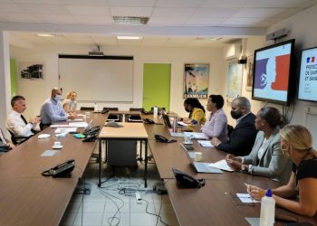 Prime Minister Jacobs and Préfet Gouteyron discusssynchronization of current health protocols and vaccination strategy on St. Martin