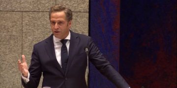 Dutch gov’t wants Covid passport to give immune people more freedom