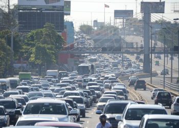 Government studies construction of light rail, monorail/BTR for Santiago and SD with private investment