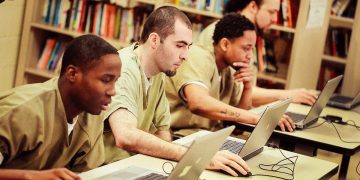 Minister of Justice supports development opportunities for inmates at the Point Blanche Prison