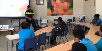Police officers provide information at school on St. Eustatius