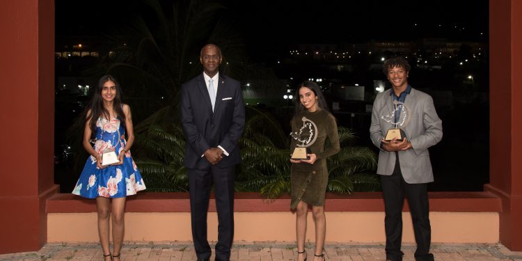 Governor’s Youth Awards for Excellence nomination deadline approaching.