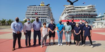 Sint Maarten welcomes over 100 evacuees from Saint Vincentfor onward travel