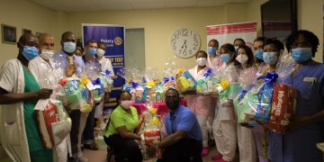 Rotary Sunset and Rotaract Sunrise Donates Maternity Gift Baskets to LCF