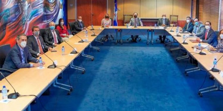 Central banker says Dominican free zones at full steam