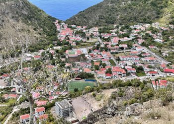 Saba adopts new entry policy per May 1