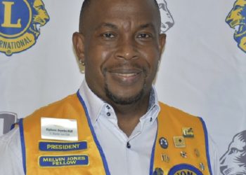 Sint Maarten Lions Club donates $2,000 to St. Vincent for Disaster Relief