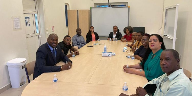 Minister Ottley visits NIPA