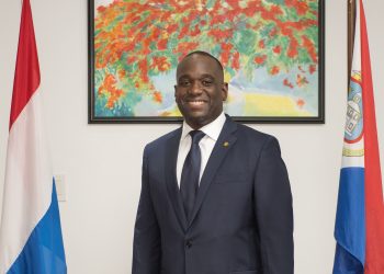 Roger Lawrence sworn in as Minister of Tourism, Economic Affairs, Traffic and Telecommunication