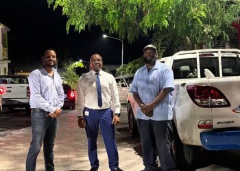 Minister of VROMI Doran commemorates Street Light Project 2021 with over two dozen installations