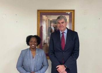 Amsterdam regional police Chief pays courtesy visit to Minister of Justice