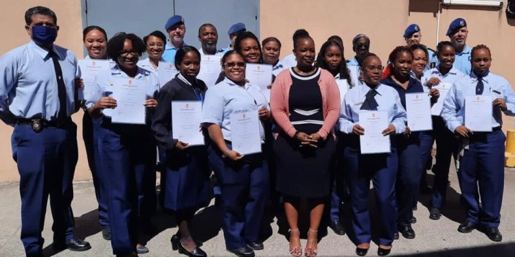 Minister Richardson applauds 17 Immigration Officers on training course completion