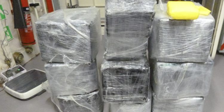 Another double drug haul for HNLMS Holland