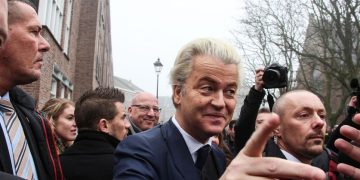 More threats made against politicians last year