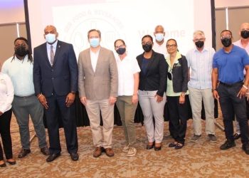 Minister Ottley and Simpson Bay Resort signs off on Food and Beverages training center