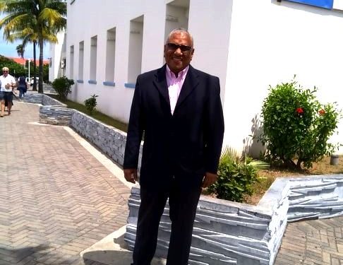 Resultado de encuesta “Trato Hispanos en Sint Maarten”