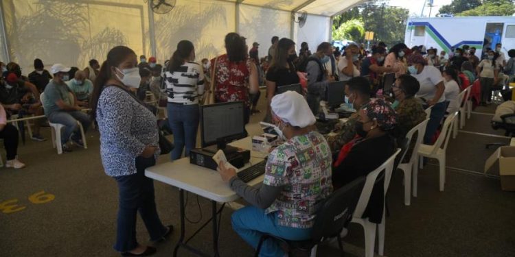 Dominican Republic closes the week with the highest number of infections during the entire pandemic