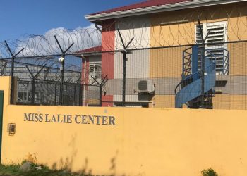 Se le asignan Naf. 490,000 para la administración del Centro Miss Lalie