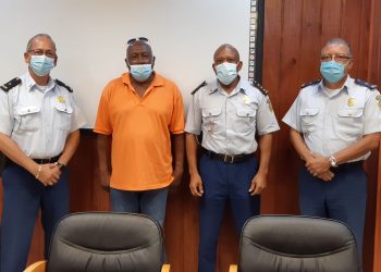 Police top brass meets Dutch Quarter community representatives 