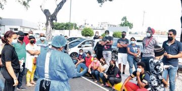 Demand for anti-influenza drugs saturates Farmacias del Pueblo