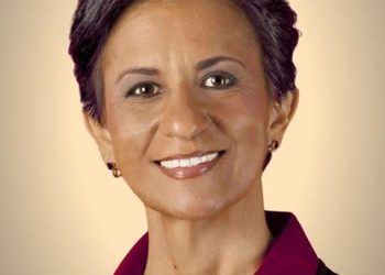 Sarah: coalición gobernante NA/UPP en negación de las realidades del COHO y del paquete de país.