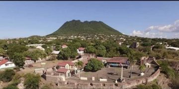 El aumento de casos de COVID conduce a una política de entrada más estricta en San Eustaquio